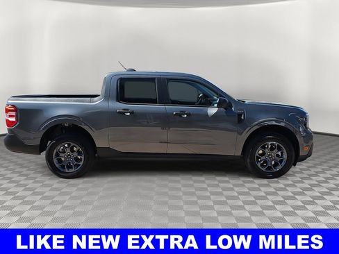 Used 2025 Ford Maverick XLT image 2