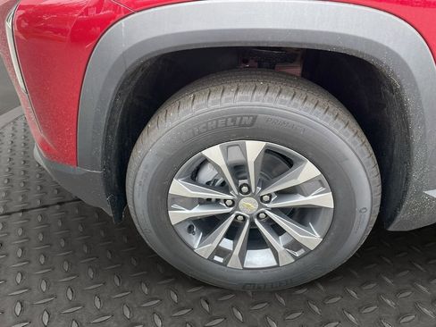 New 2026 Chevrolet Equinox LT image 24