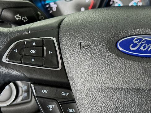 Used 2019 Ford Escape SEL image 13