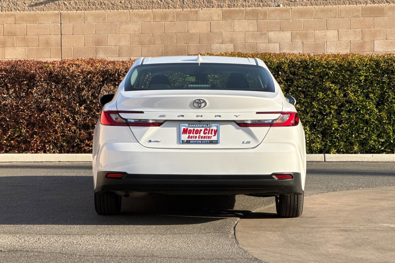 Used 2026 Toyota Camry LE FWD image 5
