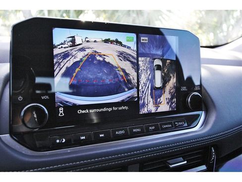 Certified 2023 Nissan Rogue SL w/ SL Premium Package image 23