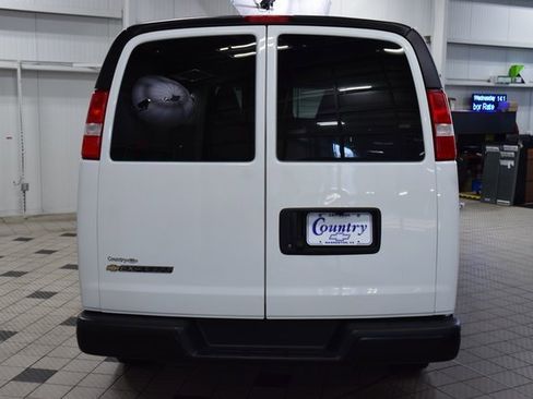 Used 2025 Chevrolet Express 3500 LS image 4