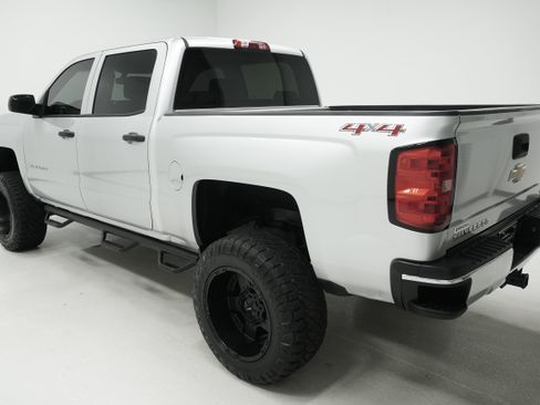 Used 2014 Chevrolet Silverado 1500 LT AWD/4WD image 3