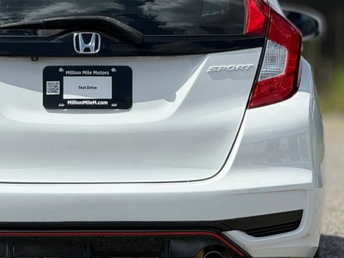 Used 2018 Honda Fit Sport image 14