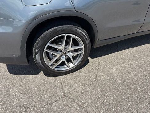 Used 2019 Mercedes-Benz GLC 300 4MATIC image 4