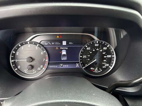 Used 2021 Nissan Titan SV w/ SV Convenience Package image 33