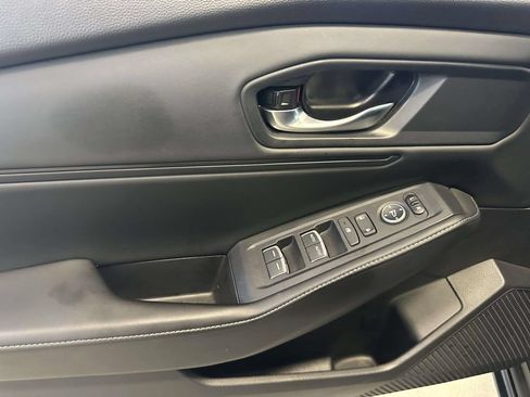 Used 2023 Honda Accord Sport image 18