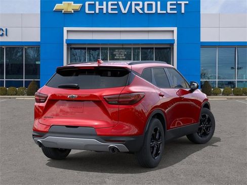 New 2026 Chevrolet Blazer LT image 4