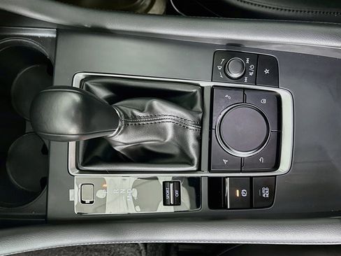 Used 2023 MAZDA MAZDA3 s FWD image 25