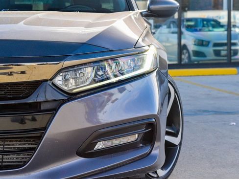 Used 2019 Honda Accord Sport image 3