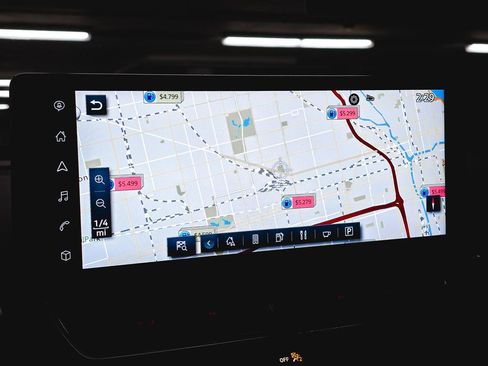 Used 2023 Nissan Altima 2.5 SR w/ SR Premium Package image 28