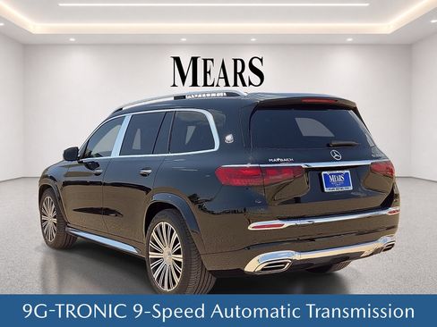 Used 2025 Mercedes-Benz Maybach GLS 600 4MATIC image 4