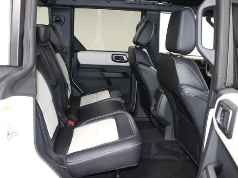 New 2026 Ford Bronco Outer Banks AWD/4WD image 31