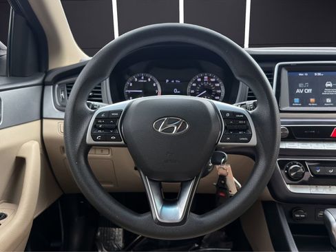 Used 2019 Hyundai Sonata SE image 15