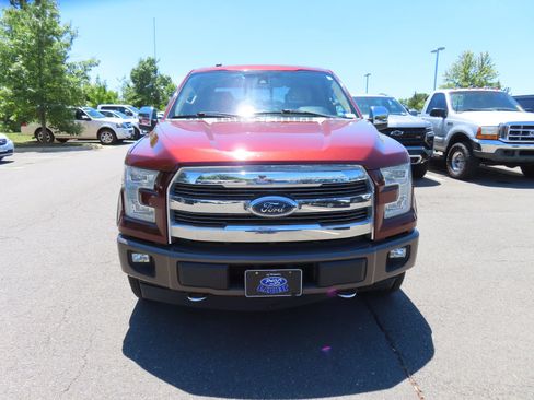 Used 2017 Ford F150 Lariat w/ Equipment Group 502A Luxury AWD/4WD image 2