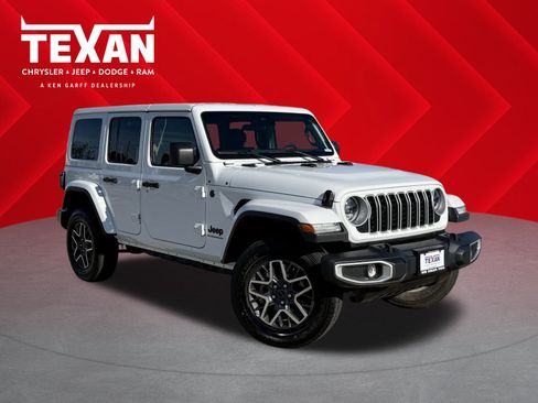 Used 2025 Jeep Wrangler Sahara image 1