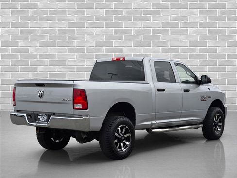 Used 2016 RAM 2500 Tradesman w/ Chrome Appearance Group AWD/4WD image 5