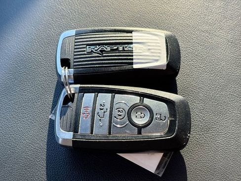 Certified 2022 Ford F150 Raptor w/ Equipment Group 801A High image 30