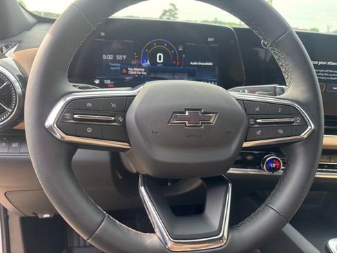 New 2026 Chevrolet Equinox ACTIV FWD image 22