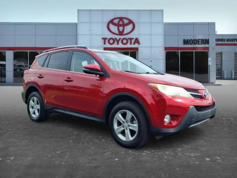 Used 2014 Toyota RAV4 XLE AWD/4WD image 8