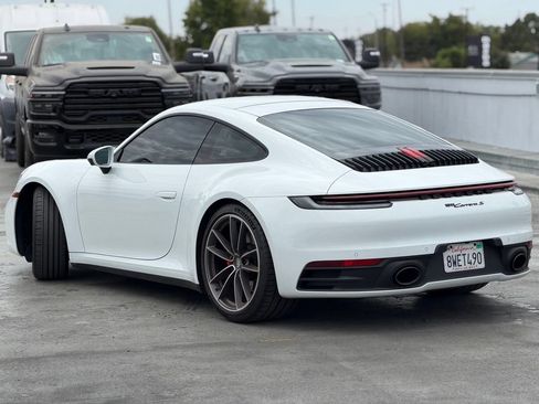 Used 2021 Porsche 911 Carrera S RWD image 3