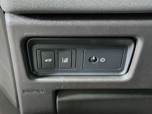 Used 2016 Land Rover Discovery Sport HSE image 10