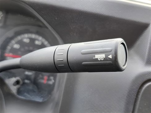 Used 2019 Ford E-350 and Econoline 350 Super Duty image 32