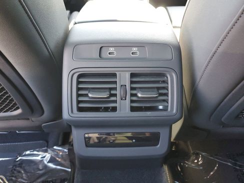 Used 2025 Audi Q5 Premium Plus w/ Premium Plus image 13