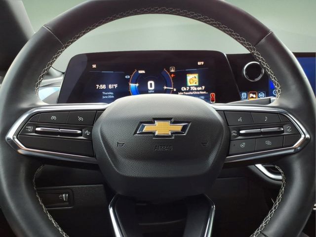 Used 2024 Chevrolet Equinox EV LT FWD image 23