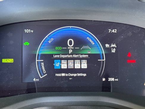 Certified 2026 Toyota Camry SE FWD image 27