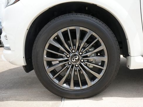 Certified 2024 INFINITI QX80 Sensory AWD/4WD image 24
