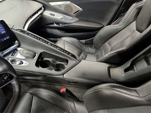 Used 2020 Chevrolet Corvette Stingray Preferred Cpe w/ 2LT Preferred Equipment Group image 21