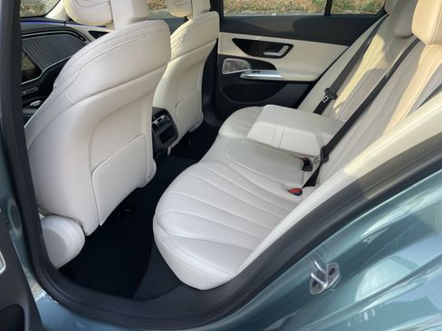 New 2026 Mercedes-Benz E 350 Sedan image 36