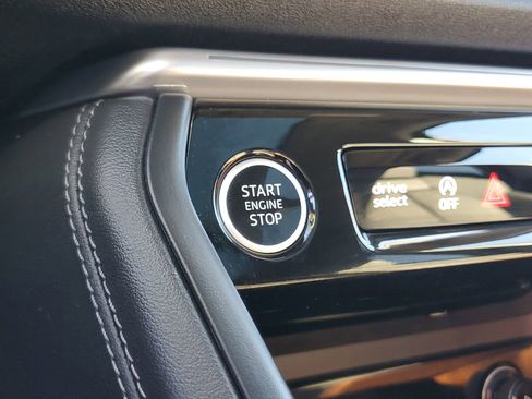 Used 2025 Audi Q5 Premium Plus w/ Premium Plus image 32