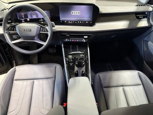 New 2026 Audi Q3 quattro 2.0T AWD/4WD image 24