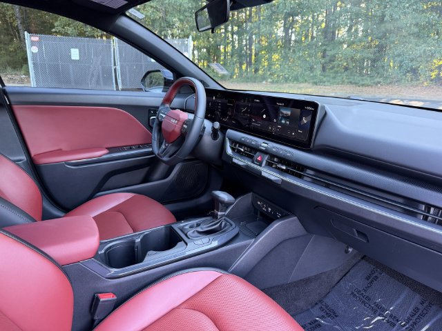 Certified 2025 Kia K4 GT-Line w/ GT-Line Premium Package FWD image 39