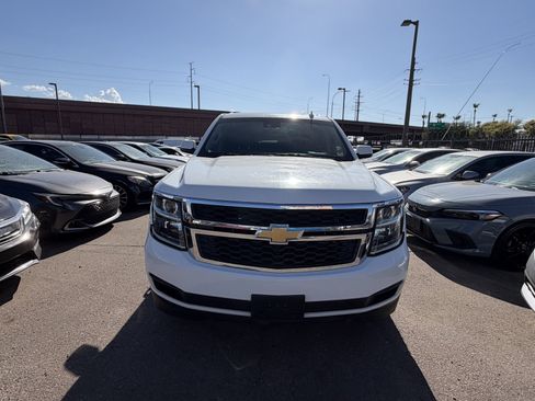 Used 2018 Chevrolet Tahoe LT AWD/4WD image 2