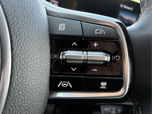 Used 2025 Kia Sorento X-Line EX AWD/4WD image 23