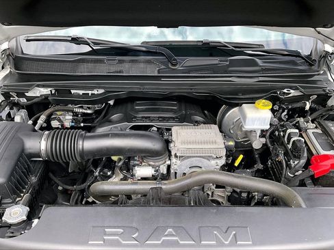 Used 2023 RAM 1500 Big Horn AWD/4WD image 36