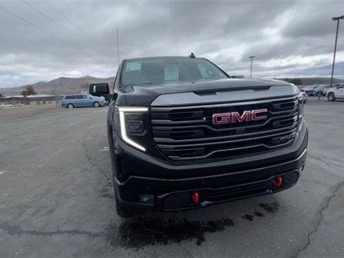 Certified 2024 GMC Sierra 1500 AT4 w/ Technology Package image 3