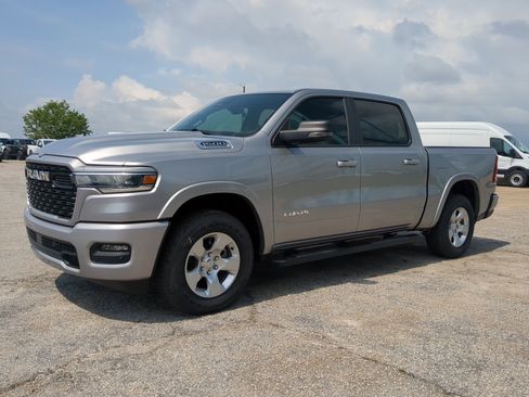 New 2026 RAM 1500 Big Horn AWD/4WD image 6
