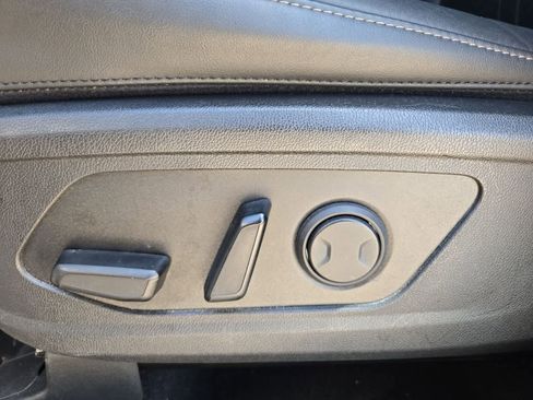 Certified 2023 Kia Sorento X-Line EX AWD/4WD image 16