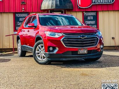Used 2020 Chevrolet Traverse LT