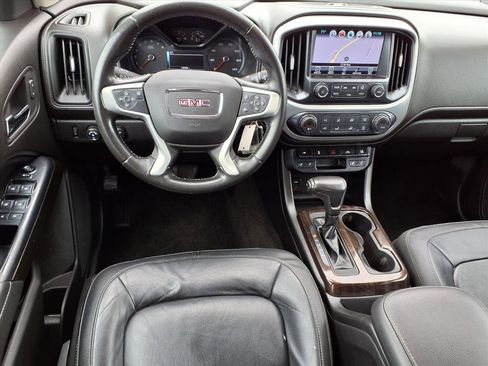 Used 2018 GMC Canyon SLT w/ Driver Alert Package image 2