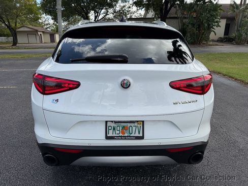 Used 2018 Alfa Romeo Stelvio Ti AWD/4WD image 6