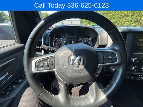Used 2022 RAM 1500 Big Horn AWD/4WD image 24