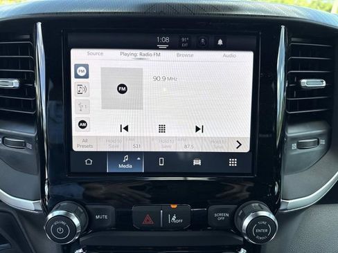 New 2026 RAM 1500 4x4 Crew Cab image 23