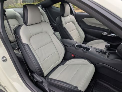 Certified 2025 Ford Mustang GT Premium w/ 60th Anniversary Package image 36