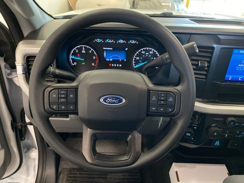 New 2026 Ford F550 4x4 Regular Cab Super Duty image 12