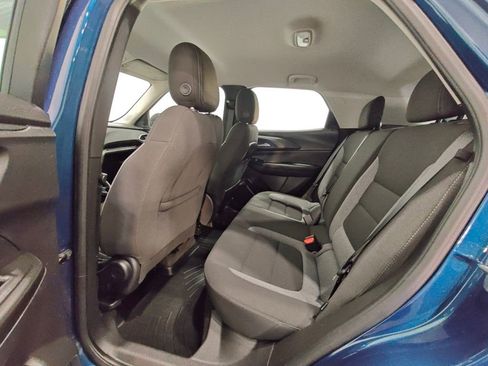 Used 2021 Chevrolet TrailBlazer LS FWD image 24